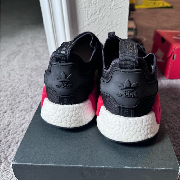Adidas nmd r1 boost foot locker exclusive sz 8 - Picture 6 of 9